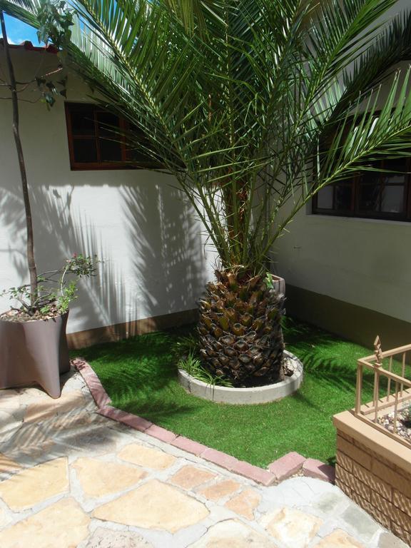 Caotinha Guest Cottage Windhoek Luaran gambar