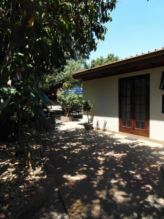 Caotinha Guest Cottage Windhoek Luaran gambar