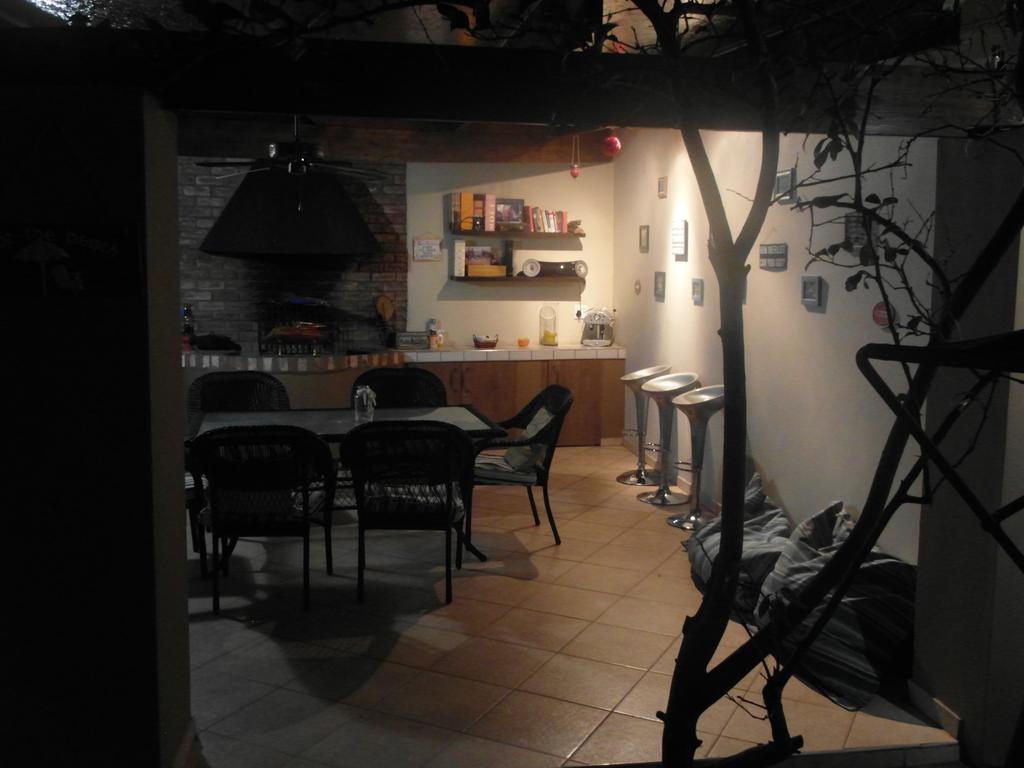 Caotinha Guest Cottage Windhoek Luaran gambar