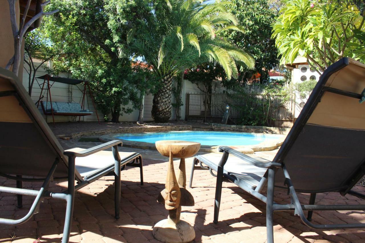Caotinha Guest Cottage Windhoek Luaran gambar