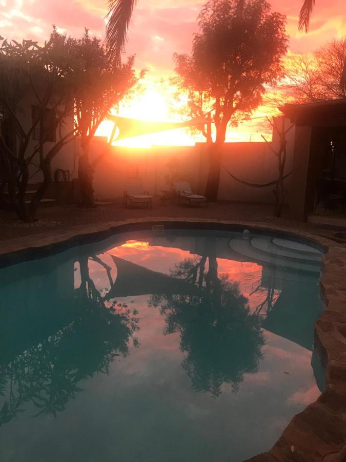 Caotinha Guest Cottage Windhoek Luaran gambar